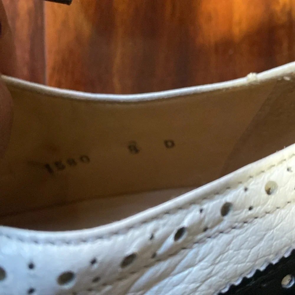 VINTAGE Spectator BRAGANO for COLE HAAN Wingtip Oxford Dress Shoes 8 D ITALY